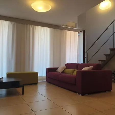 Moderno Con Vista Su *