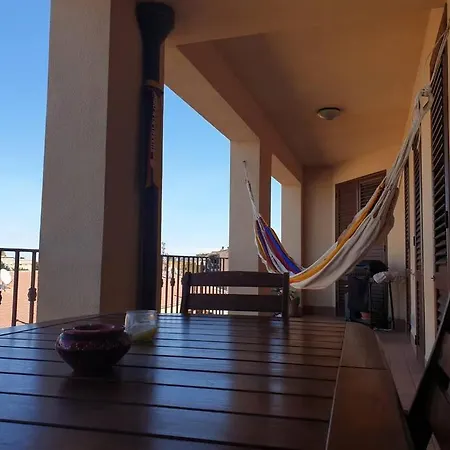 Moderno Con Vista Su Apartment
